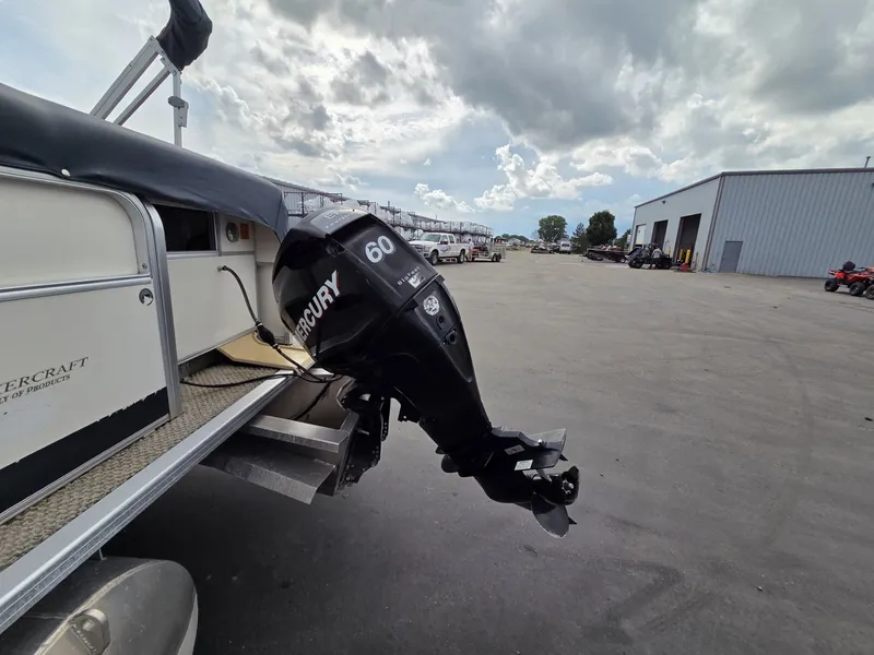 Slide: The Image of SunChaser 820 Cruise 2010 - 8