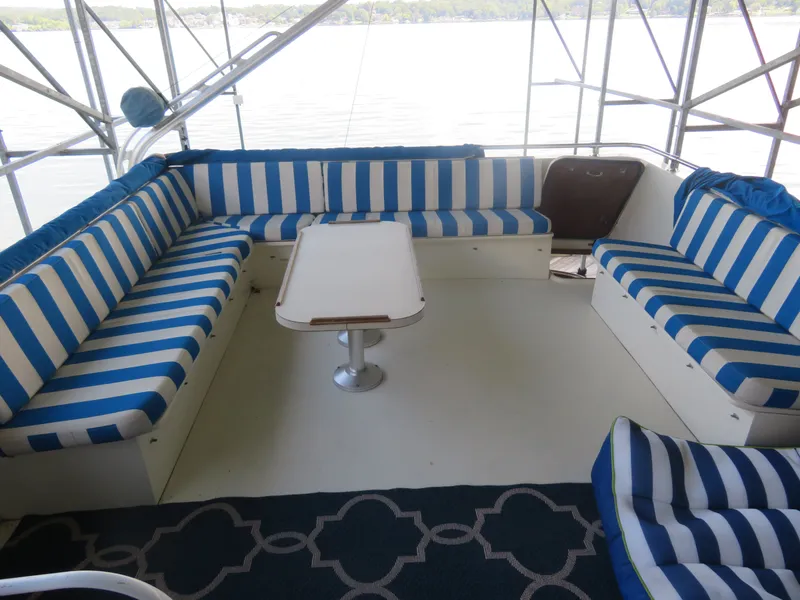 Slide: The Image of Hatteras 58 Motor Yacht 1986 - 54