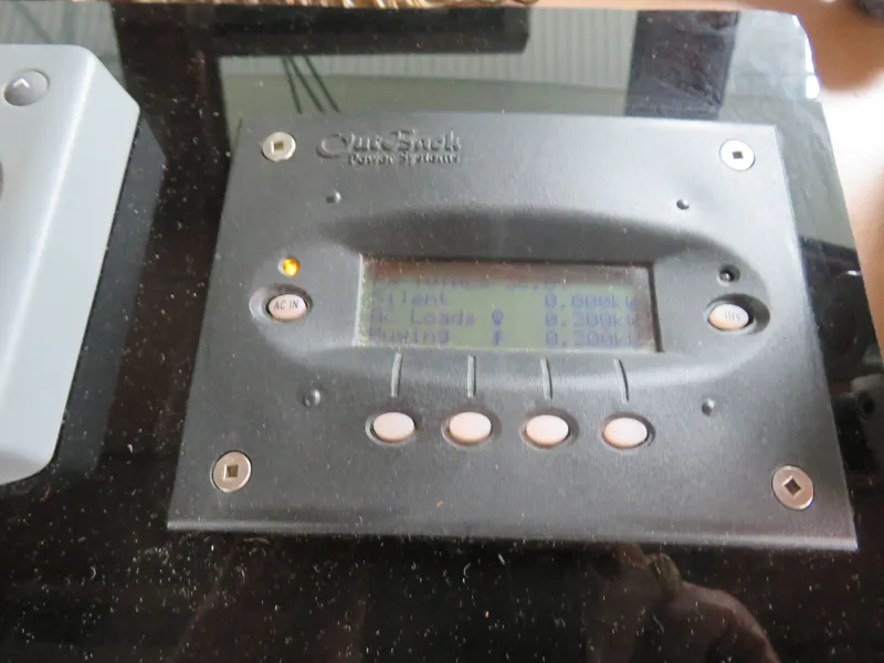 Slide: The Image of Hatteras 58 Motor Yacht 1986 - 63