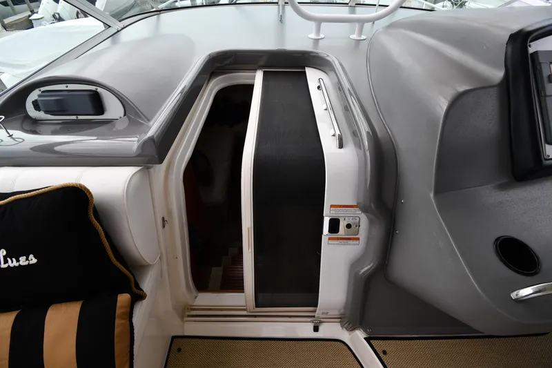 Slide: The Image of 2007 Cruisers Yachts 455 Express Motoryacht cabin entrance with sleek design and modern features. - 29