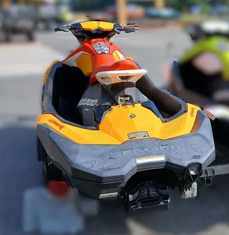 Slide: The Image of Sea-Doo Spark 3-Up Rotax 900 ACE CONV & Ibr With Au 2022 - 10