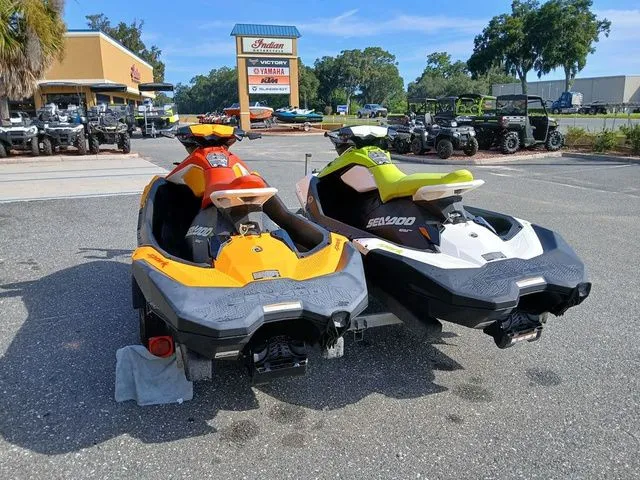 Slide: The Image of Sea-Doo Spark 3-Up Rotax 900 ACE CONV & Ibr With Au 2022 - 11