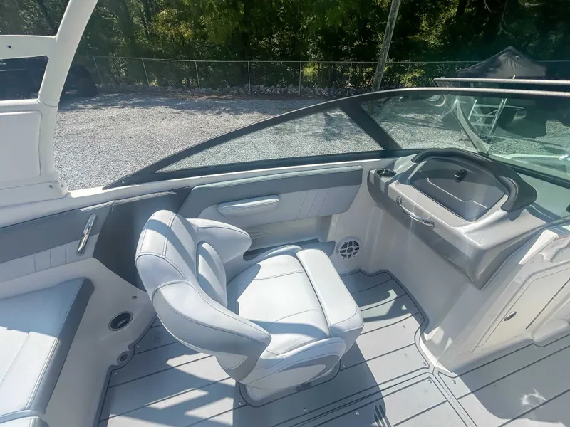 Slide: The Image of Chaparral 21 SSi 2026 - 15