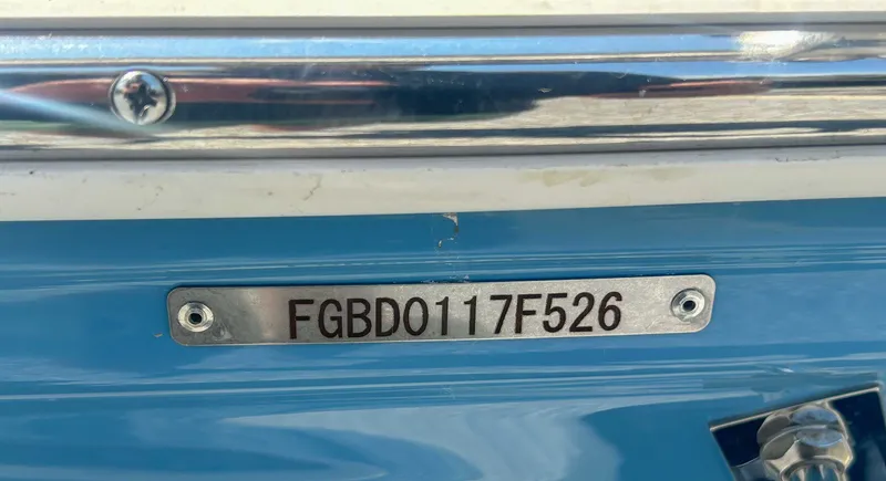 Slide: The Image of Chaparral 21 SSi 2026 - 21