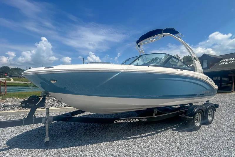 Slide: The Image of Chaparral 21 SSi 2026 - 3