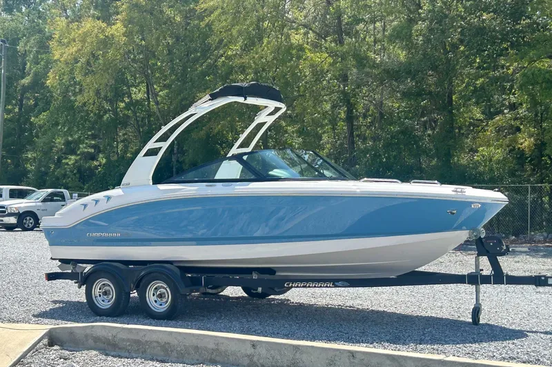 Slide: The Image of Chaparral 21 SSi 2026 - 5