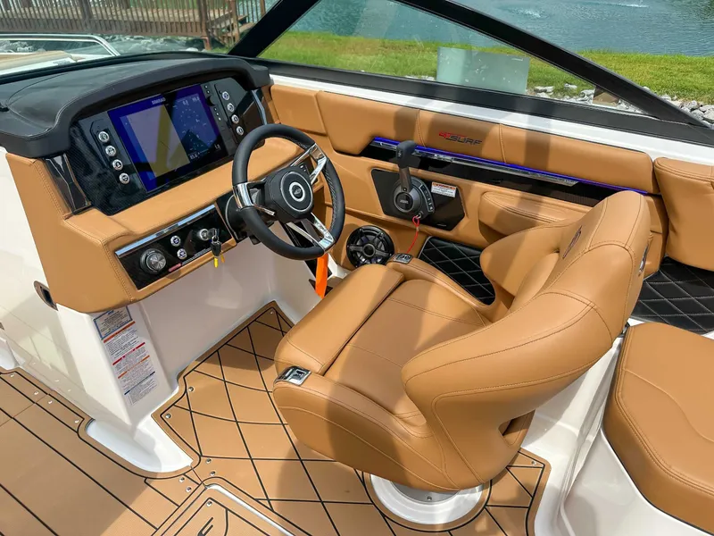 Slide: The Image of Chaparral GTS 6 2026 - 25