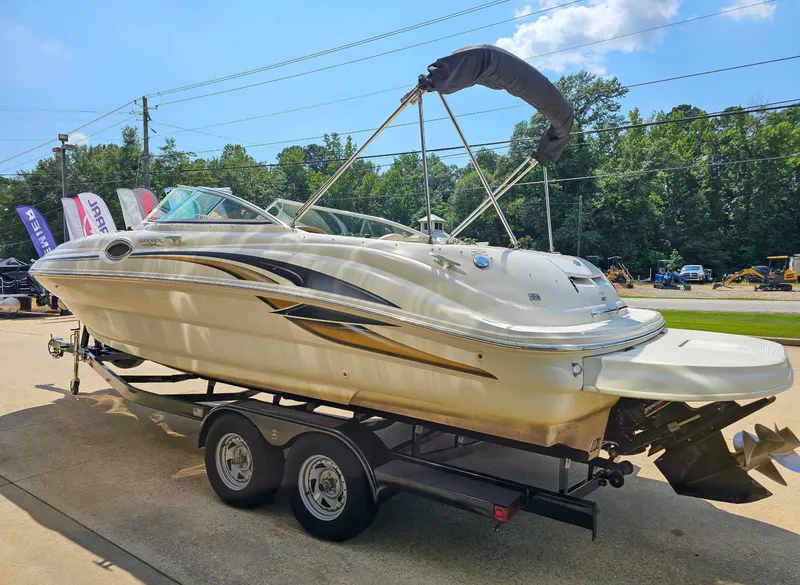 Slide: The Image of Sea Ray 240 Sundeck 2001 - 6