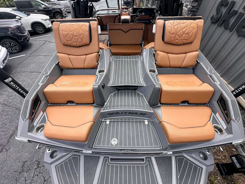 Slide: The Image of Interior of 2023 Nautique Super Air Nautique G23 Paragon boat. - 11