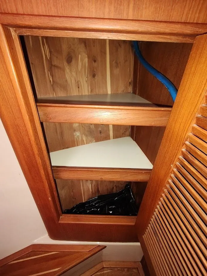 Slide: The Image of Island Packet 420 2001 - 107