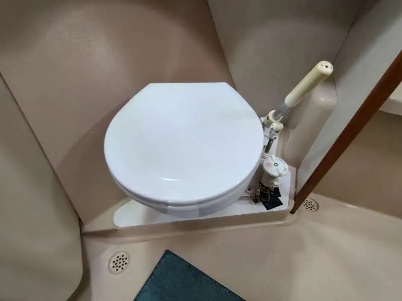 Slide: The Image of Island Packet 420 2001 - 113