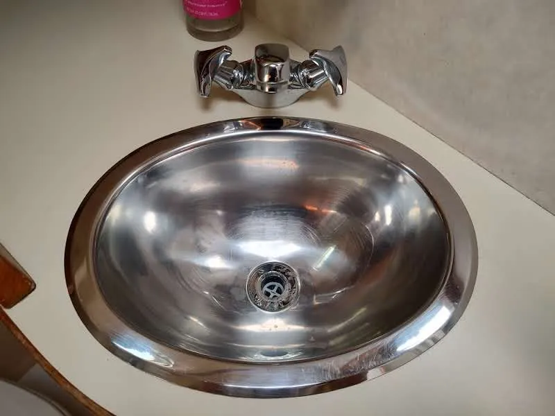 Slide: The Image of Island Packet 420 2001 - 134