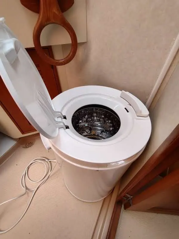 Slide: The Image of Island Packet 420 2001 - 139