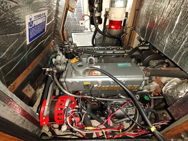 Slide: The Image of Island Packet 420 2001 - 151