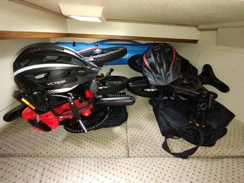 Slide: The Image of Island Packet 420 2001 - 155