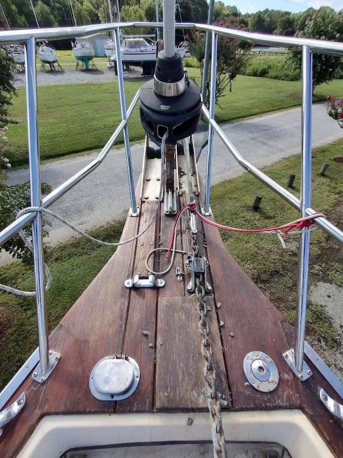 Slide: The Image of Island Packet 420 2001 - 16