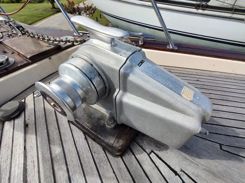 Slide: The Image of Island Packet 420 2001 - 17