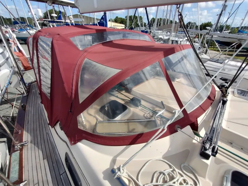 Slide: The Image of Island Packet 420 2001 - 22