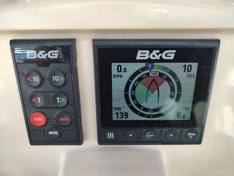 Slide: The Image of Island Packet 420 2001 - 39