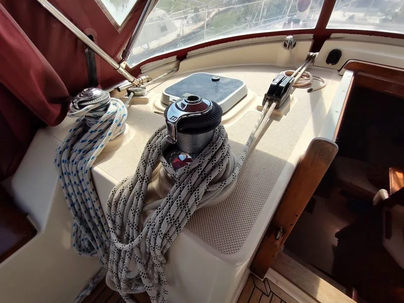 Slide: The Image of Island Packet 420 2001 - 51