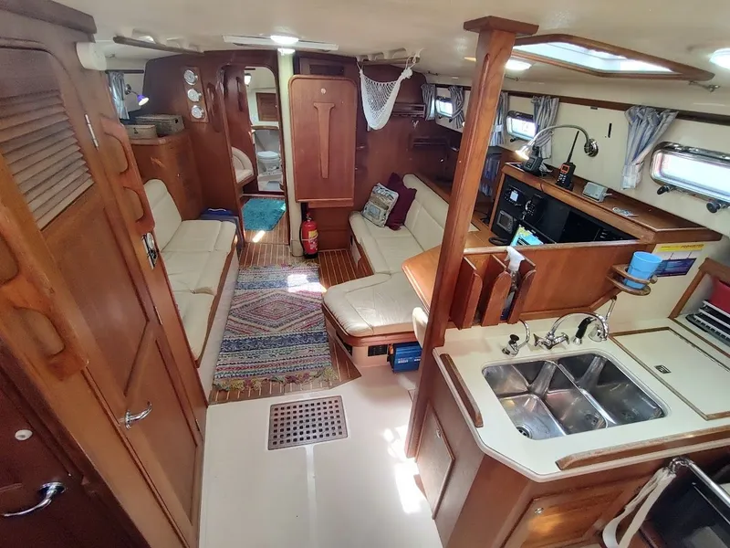 Slide: The Image of Island Packet 420 2001 - 64