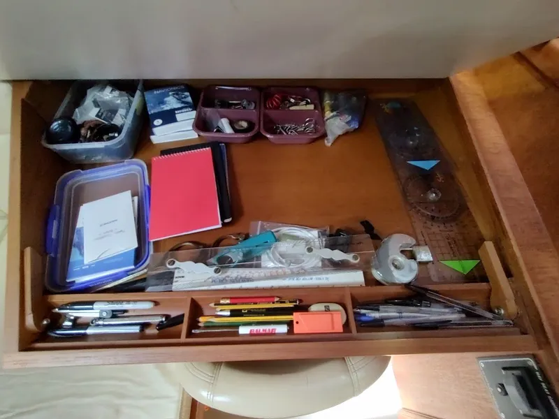 Slide: The Image of Island Packet 420 2001 - 73