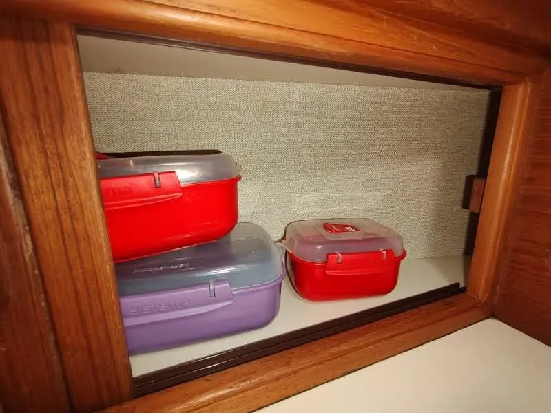 Slide: The Image of Island Packet 420 2001 - 86