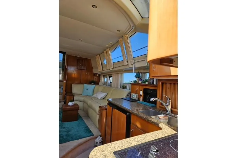 Slide: The Image of Raritan ice maker on 2003 Carver 444 Cockpit Motor Yacht. - 18