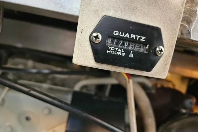 Slide: The Image of Hour meter reading on a 2003 Carver 444 Cockpit Motor Yacht engine. - 46