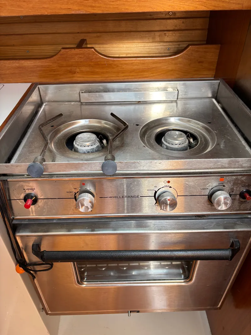 Slide: The Image of Catalina 34 1992 - 60