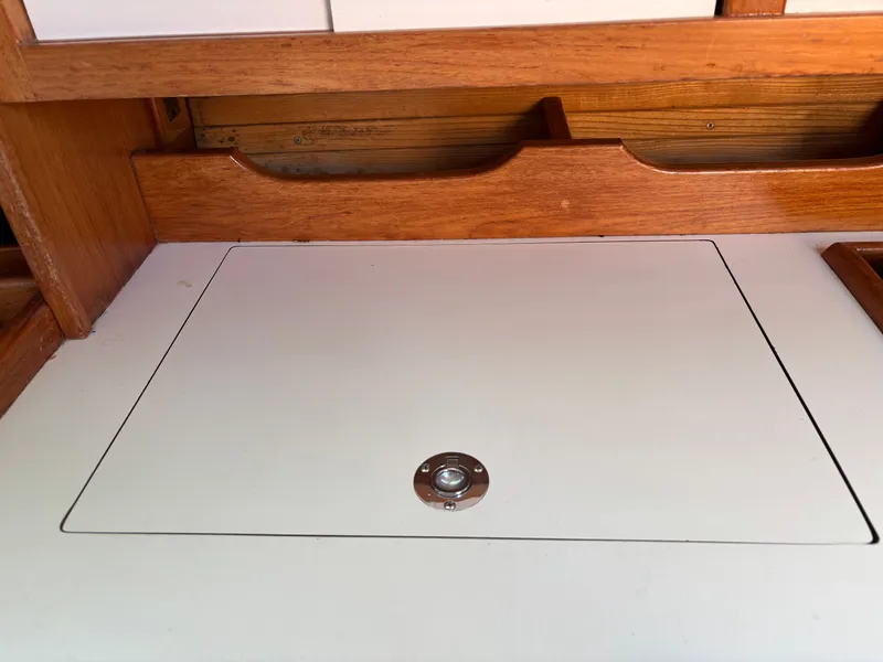 Slide: The Image of Catalina 34 1992 - 61