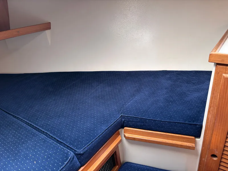 Slide: The Image of Catalina 34 1992 - 71