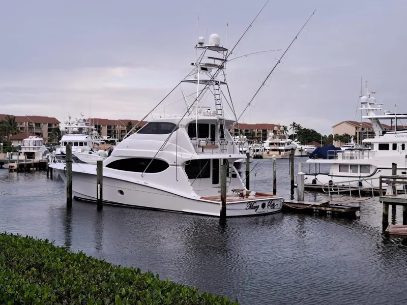 Slide: The Image of Hatteras 68 Convertible 2006 - 56