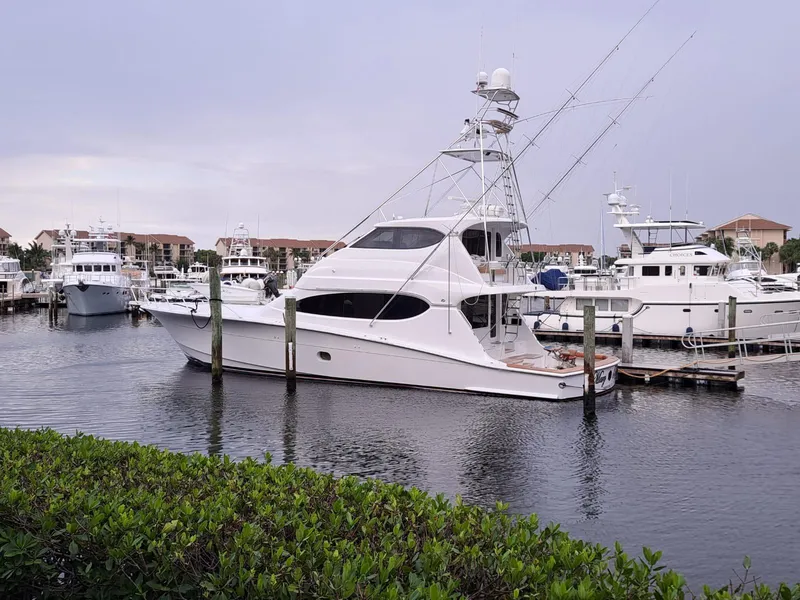 Slide: The Image of Hatteras 68 Convertible 2006 - 59