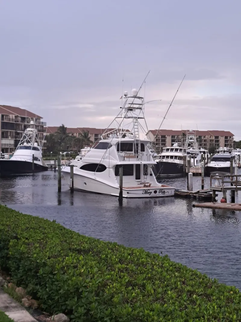 Slide: The Image of Hatteras 68 Convertible 2006 - 63