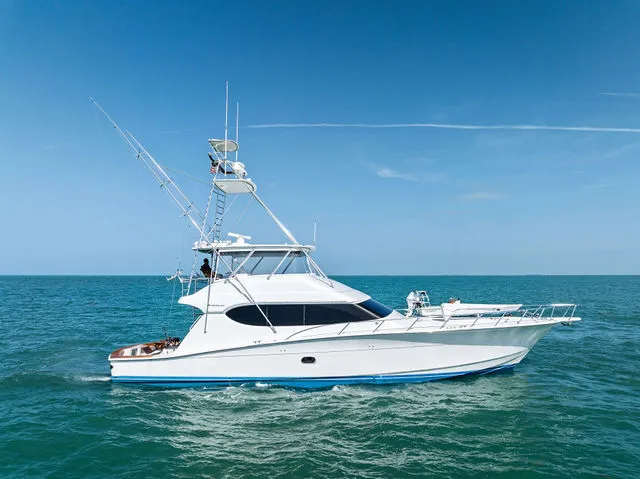 Slide: The Image of Hatteras 68 Convertible 2006 - 87