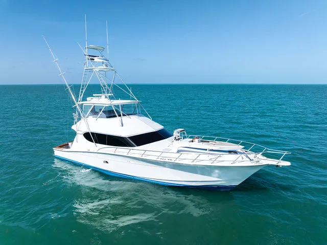 Slide: The Image of Hatteras 68 Convertible 2006 - 91