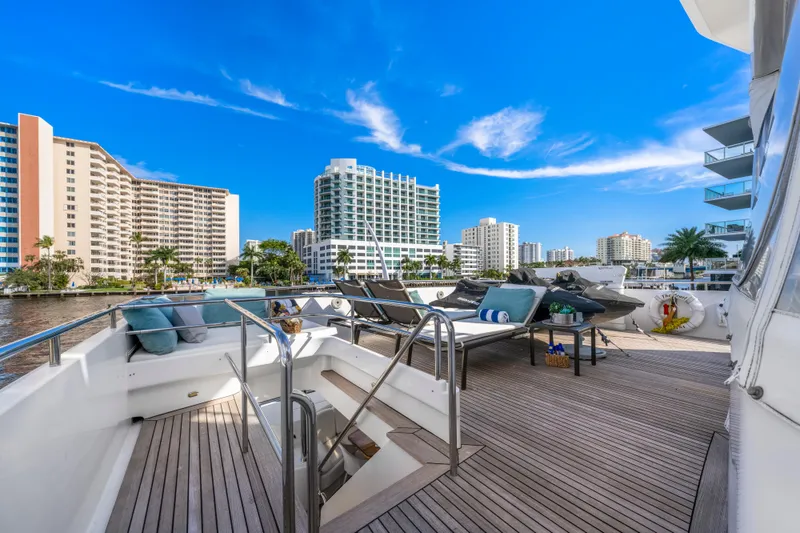 Slide: The Image of Intermarine 118 1998 - 61