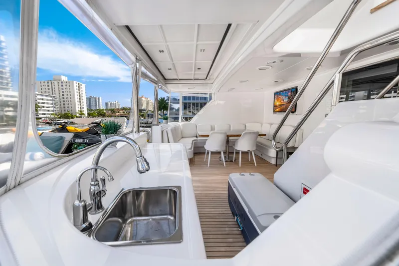 Slide: The Image of Intermarine 118 1998 - 65