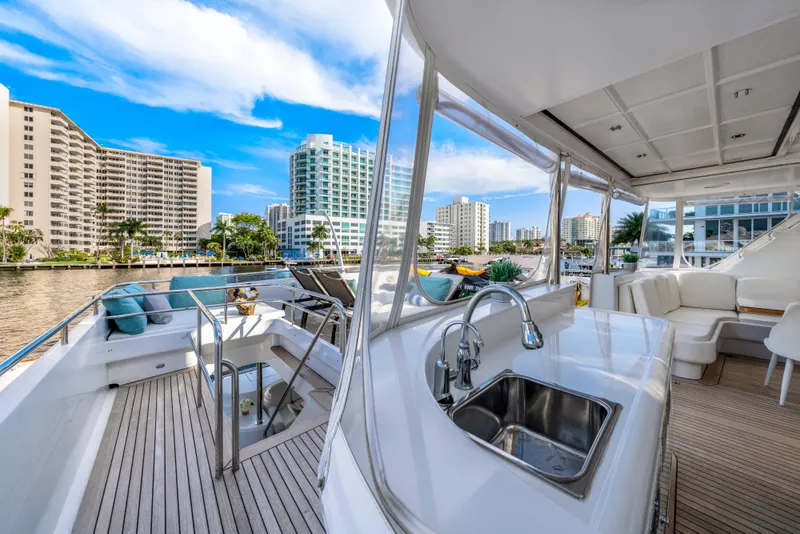 Slide: The Image of Intermarine 118 1998 - 66