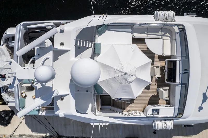 Slide: The Image of Intermarine 118 1998 - 73