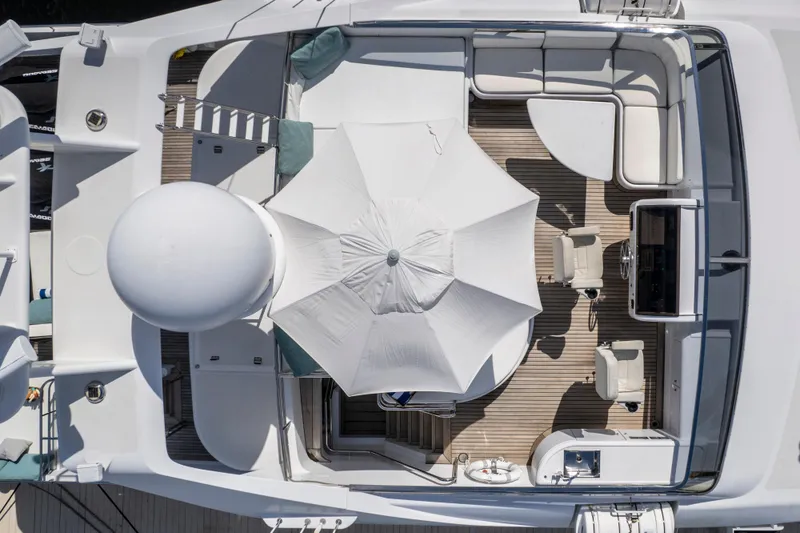 Slide: The Image of Intermarine 118 1998 - 74