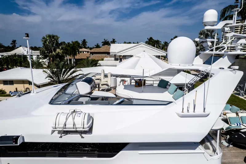 Slide: The Image of Intermarine 118 1998 - 75