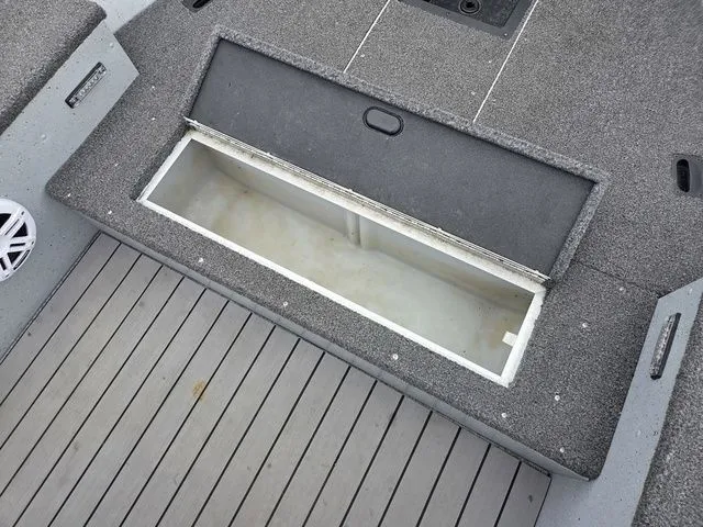 Slide: The Image of Lund 1400 Fury Tiller 2022 - 9