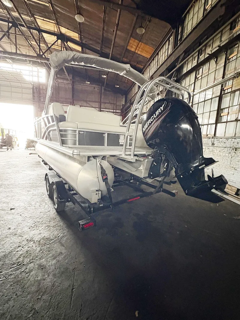 Slide: The Image of Sylvan 8522 CLZ 2021 - 12