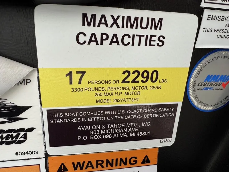 Slide: The Image of Avalon 27' Catalina Platinum entertainer Funship w/ 250HP Mercury! 2026 - 11