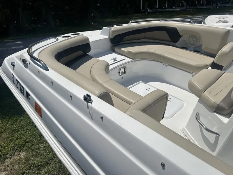 Slide: The Image of Hurricane CC 19 OB 2016 - 8