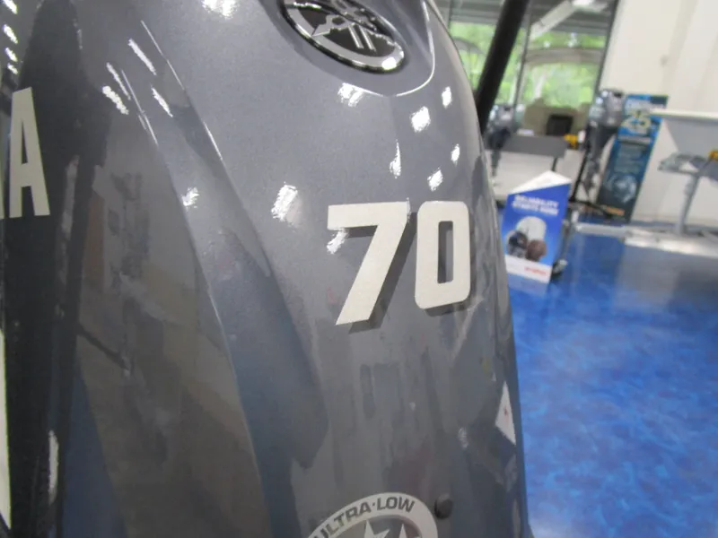 Slide: The Image of Maverick 17 HPX-S 2026 - 13