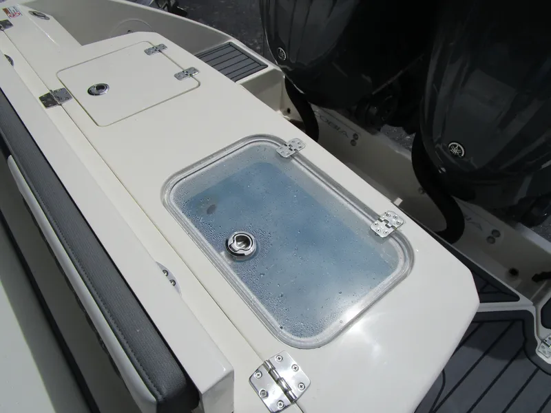 Slide: The Image of Cobia 285CC 2026 - 17