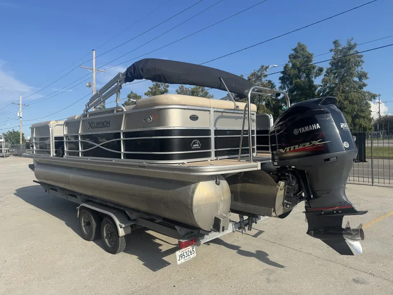 Slide: The Image of Xcursion X-23C 2013 - 3